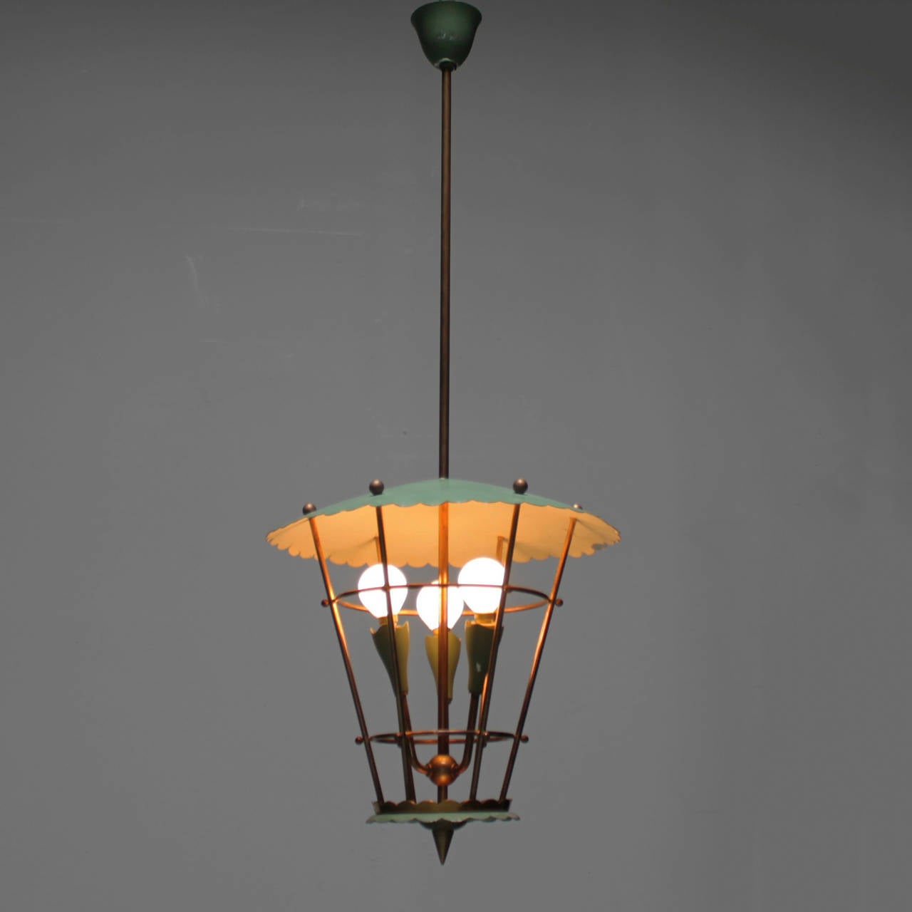 Italian lantern with three lights. Copper with green lacquered metal.