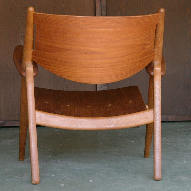 Oak Hans J. Wegner CH28 Sawbuck Chair 