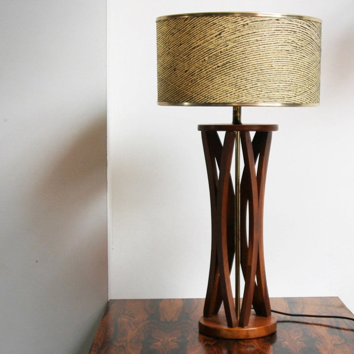 Teak lamp, 'Danish design' with beautiful original glass fiber shade. The shade has ridges with metallic accents. The lamp comes from  the US. Height with the shade is 78cm, diameter shade 41cm.