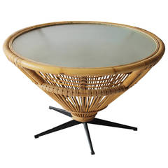 Rattan Coffee Table in the Style of Franco Albini 12
