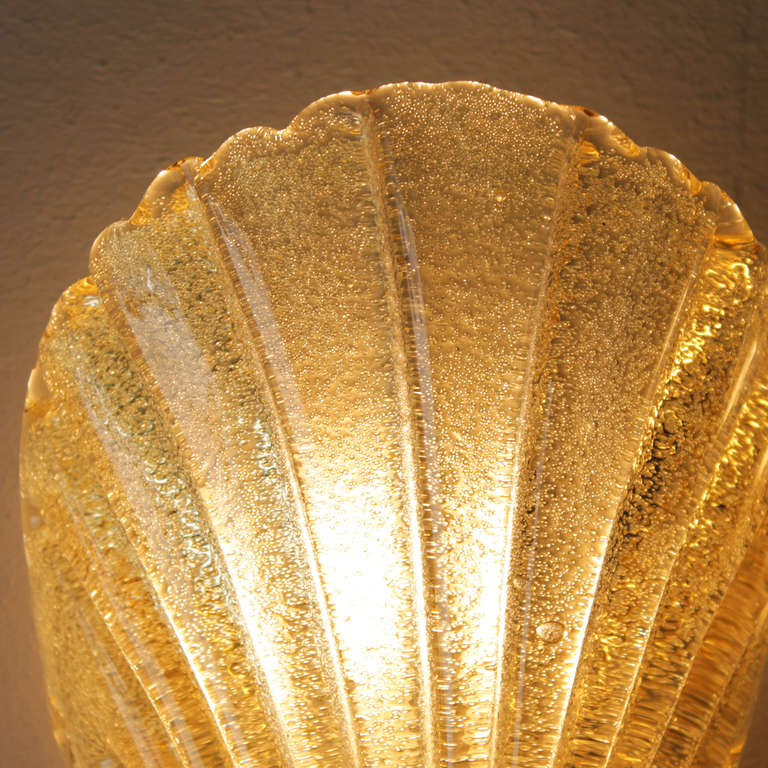 Mid-20th Century Pair of Murano Gold Fleck Sconces in the Manner of Barovier and Toso