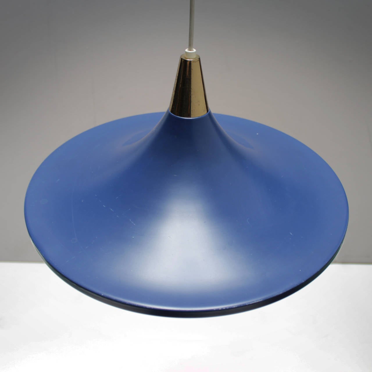 Blue Pendant by Stilnovo Italy In Good Condition For Sale In JM Haarlem, NL