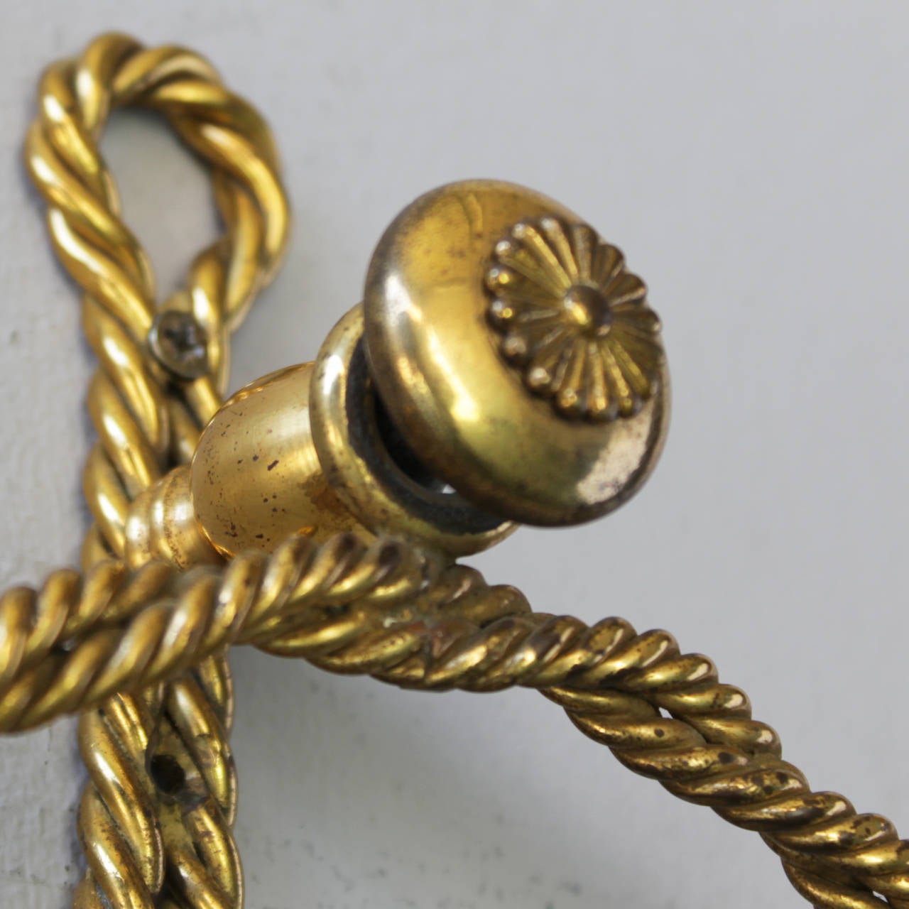 Gilt Decorative Towel Ring in Brass