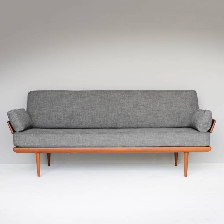 Sofa or daybed 'Minerva' by Peter Hvidt and Orla Mølgaard-Nielsen for France and Son Denmark. Teak and chrome. Beautifully restored: new chromed and new upholstery. Marked.