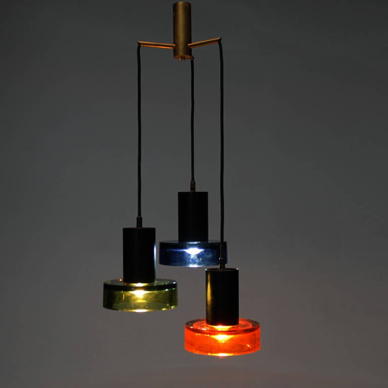 Three Murano glass fixture by Flavio Poli for Seguso Vetri d'Arte, Murano, Venice Italy. Brass fixture, from ceiling till drop 30 inches, but it's adjustable.
Total length metal cylinder with the glass 6.5 in. (16,5 cm), height glass 2.0 in. (5