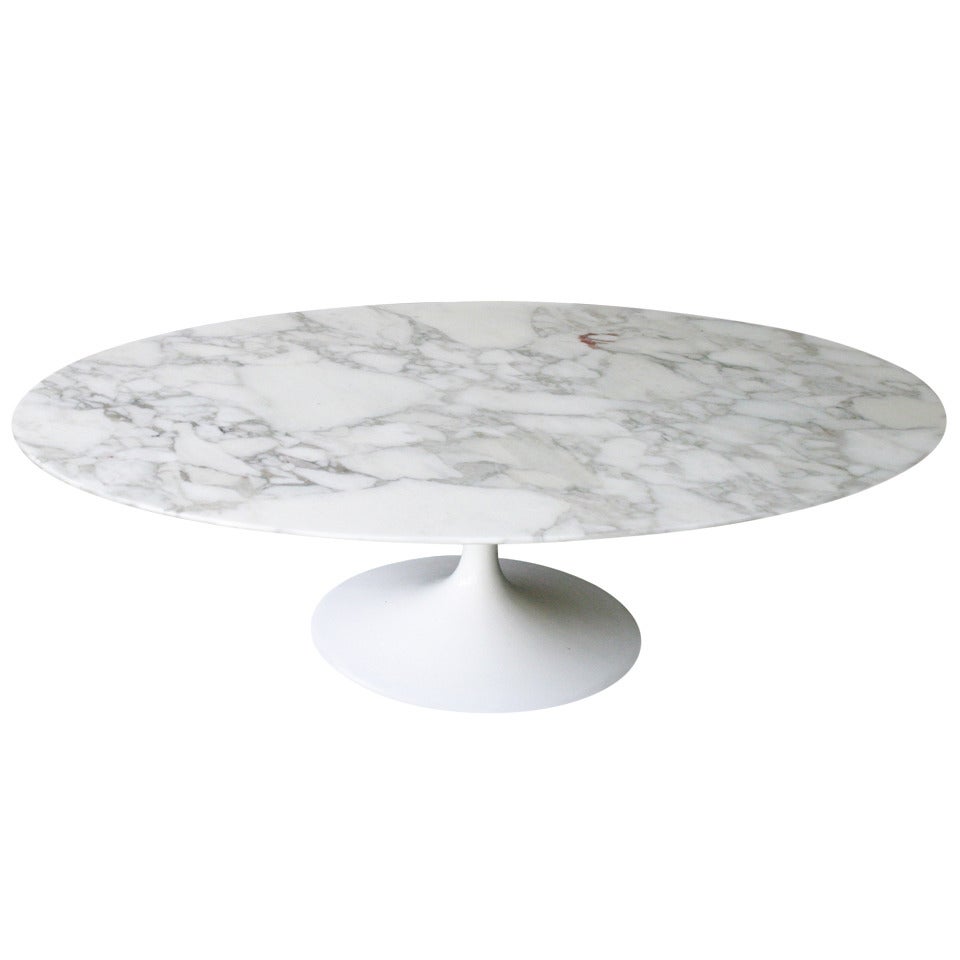Oval Coffee Table by Eero Saarinen for Knoll