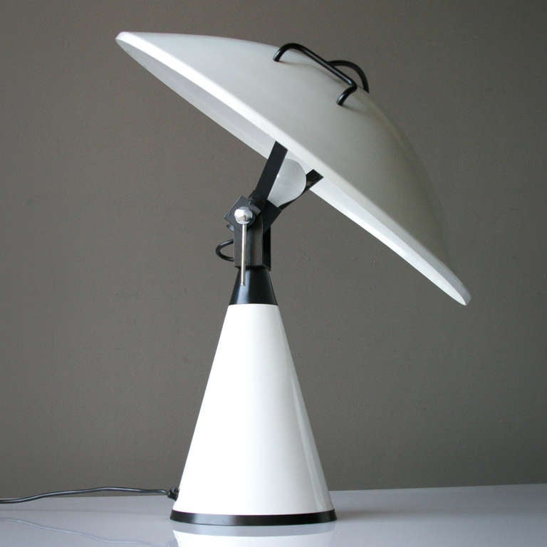 Martinelli 'Radar' Adjustable Table Lamp 4