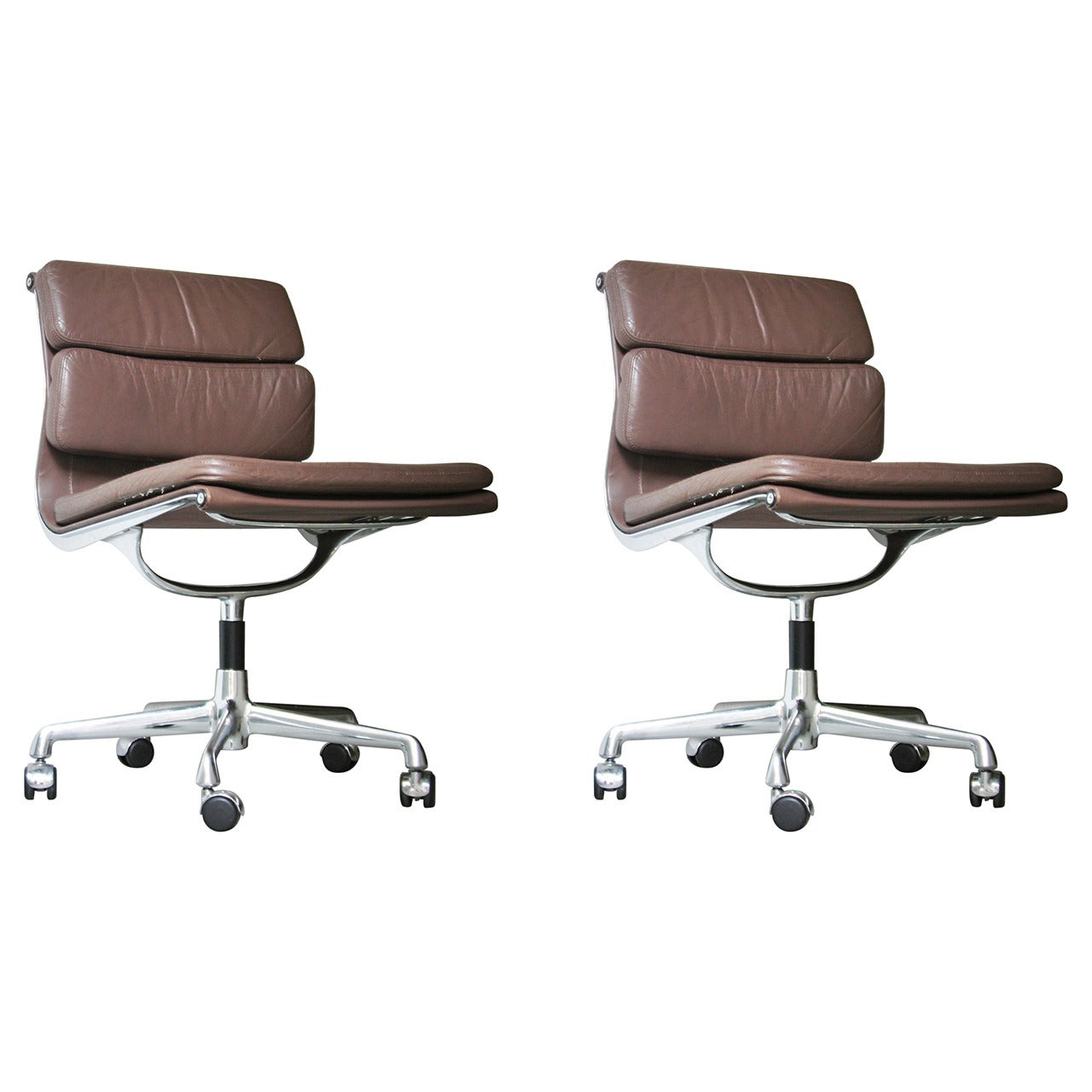 Pair of Eames EA 205 Chairs