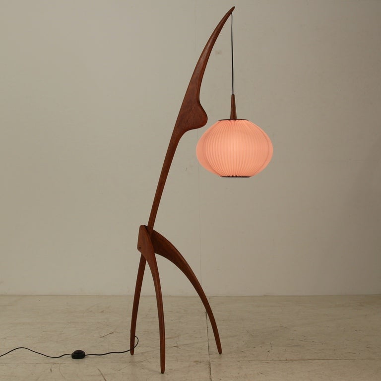 Iconic in its kind, this Rispal floorlamp is a beautiful classic piece, here with original pink shade.
This model is inpsired by the work of artist Jean (Hans) Arp.
We have 4 floorlamps available with various shade. 
Dimensions of this shades are