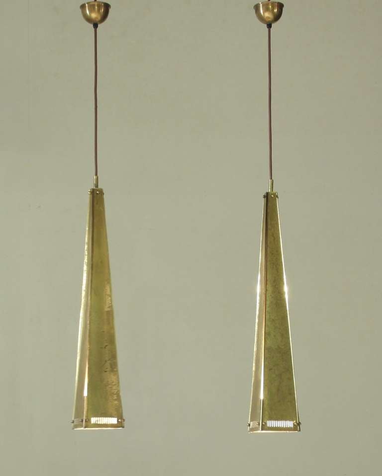 Pair of XL Conical Hand Hammered Brass Pendants, 1950s In Excellent Condition For Sale In Maastricht, NL