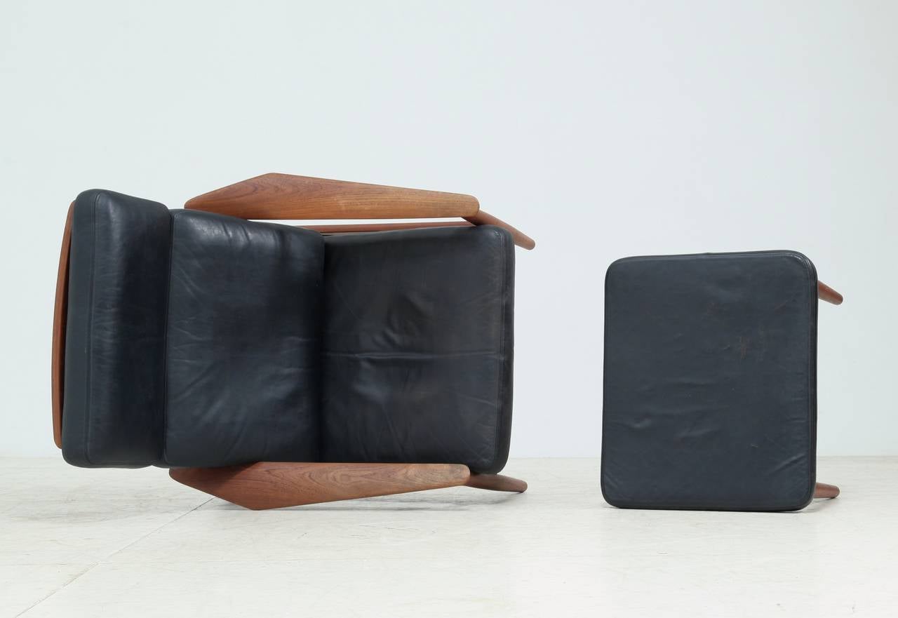 Leather Reclining Arne Vodder Easy Chair and Footstool model FD 164 For Sale