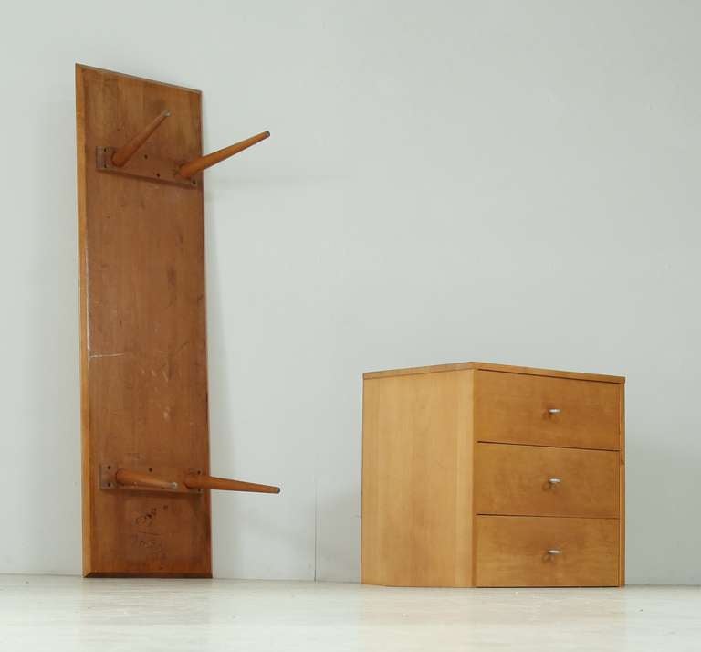 Paul Mccobb Planner Group Bench And Chest Of Drawers In Excellent Condition In Maastricht, NL