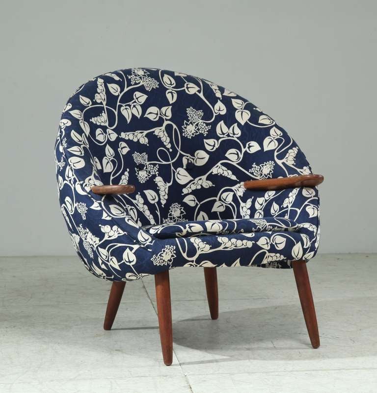 Blue And White Nanna Ditzel Side Chair In Excellent Condition For Sale In Maastricht, NL