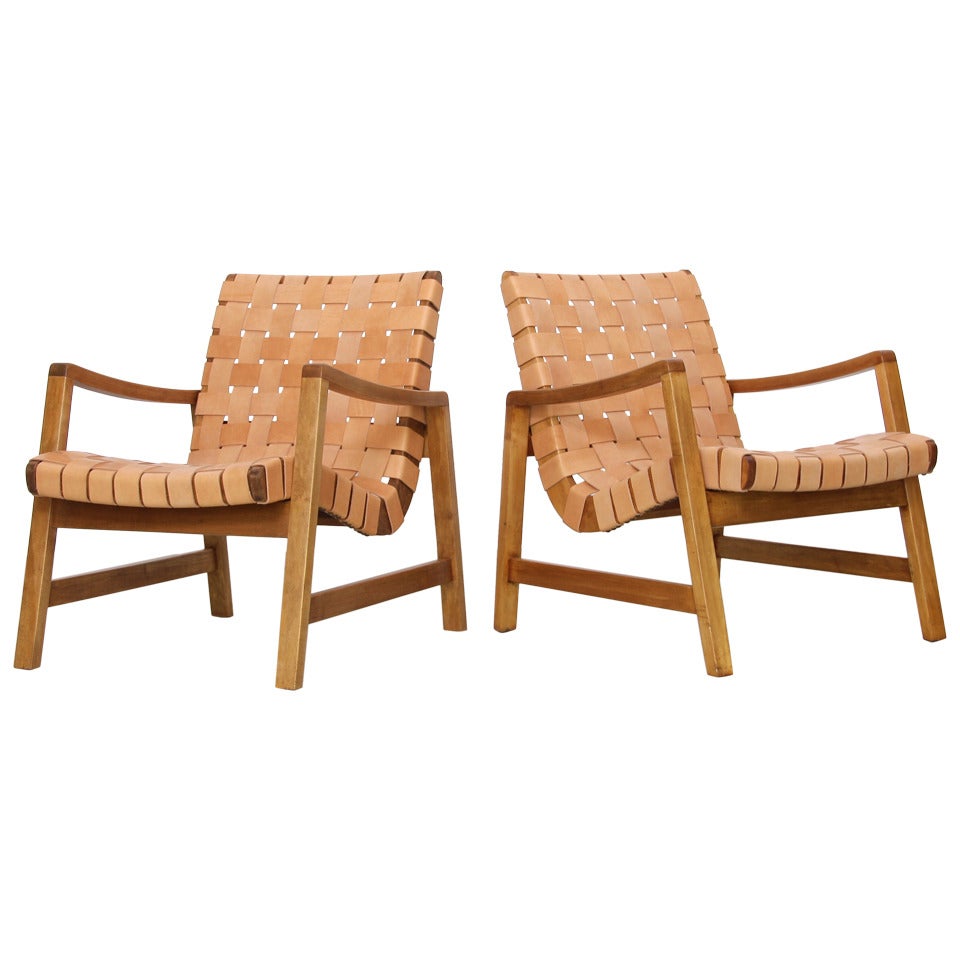 Early pair of 652 W Lounge Chairs by Jens Risom for Knoll