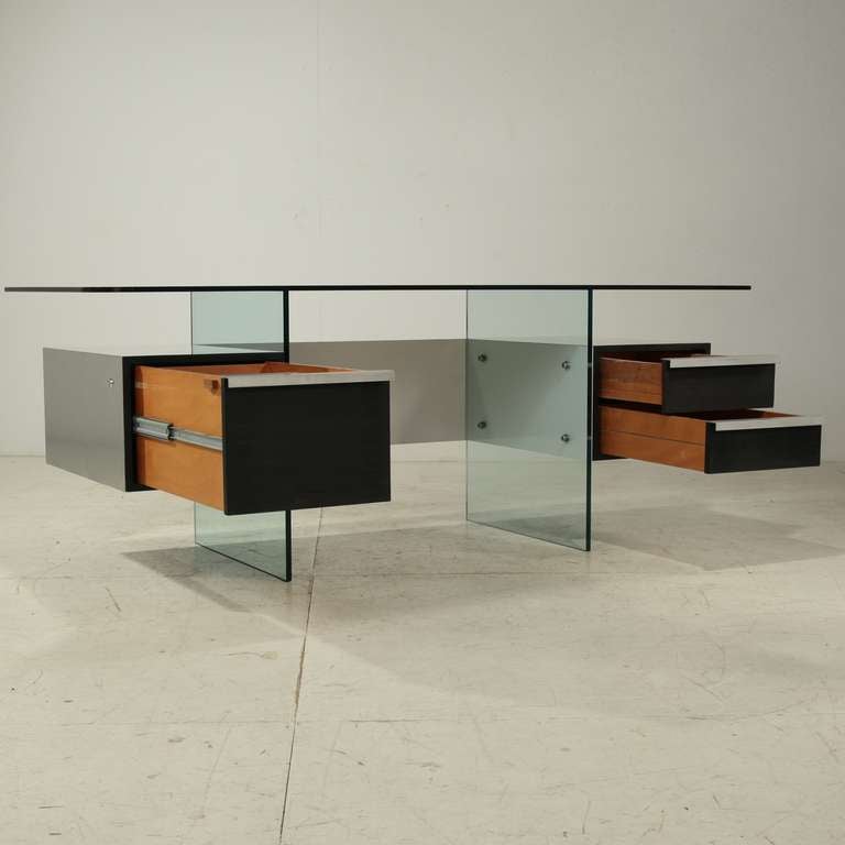 Elegant Desk By French Designer Xavier Marbeau. In Excellent Condition In Maastricht, NL