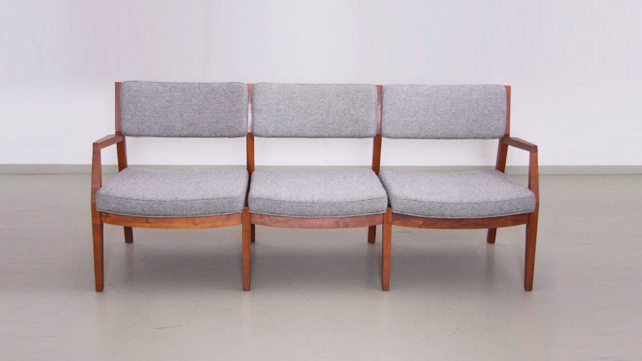 Jens Risom three-seat sofa new upholstered in Kvadrat Hallingdal. Mint condition.