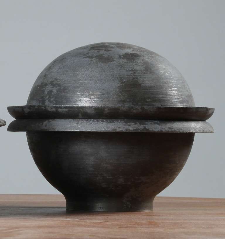 A sculptural Patinated Bronze bowl with two interlocking parts, by Italian sculptor Lorenzo Burchiellaro.
Signed and in a wonderful condition.