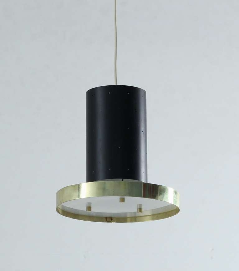 Pendant in Metal and Brass in the Manner of Paavo Tynell, Finland, 1950s In Excellent Condition For Sale In Maastricht, NL