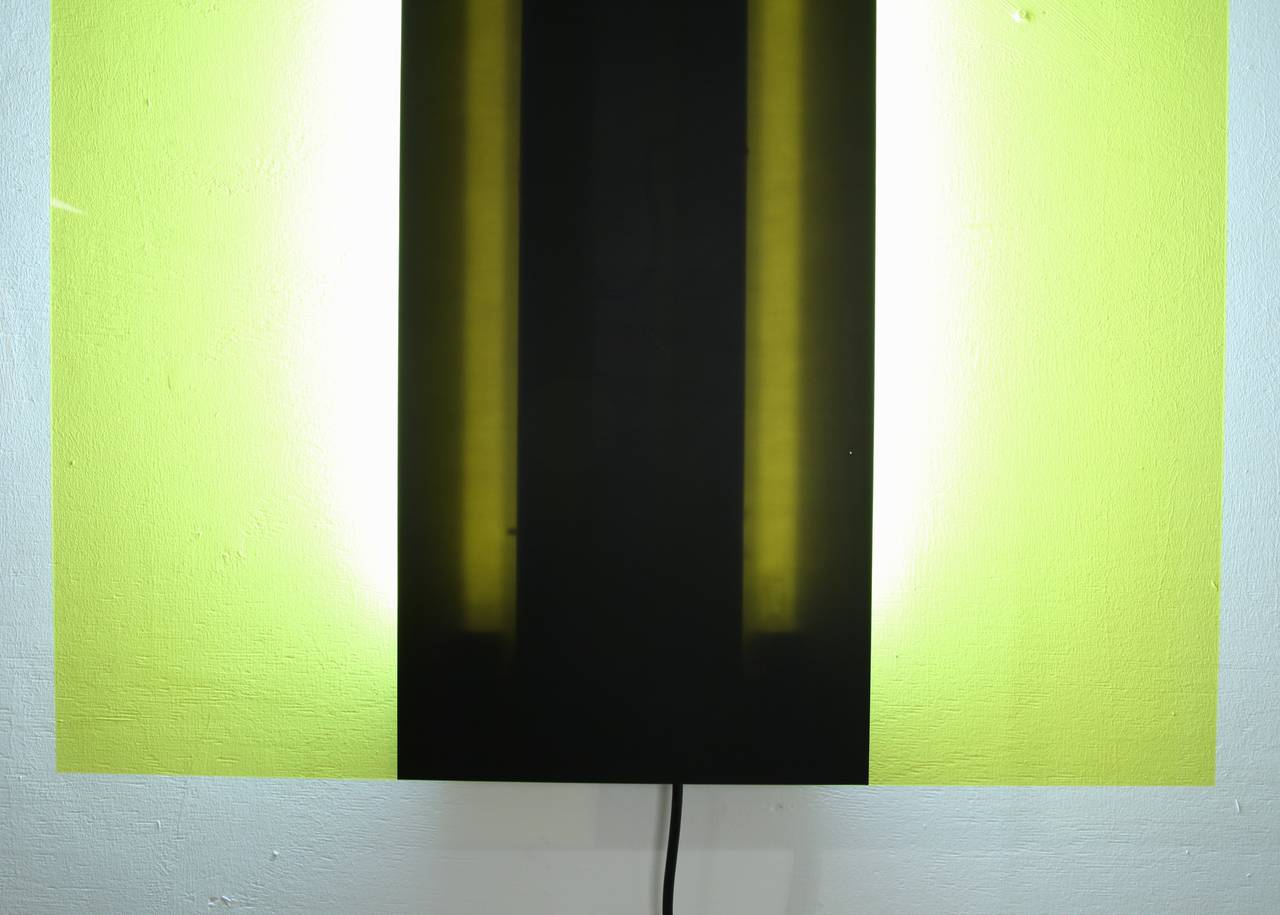 Meta Memphis Yellow and Black Light Object by Johanna Grawunder, Italy, 1980s In Excellent Condition In Maastricht, NL