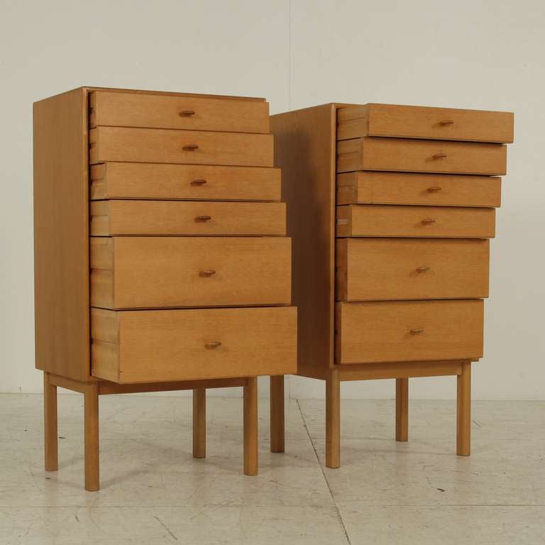 Mid-20th Century Pair Chest of Drawers by Sven Engström & Gunnar Myrstrand in Oak