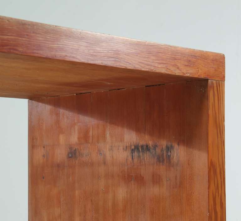 Minimal Console Table in Red Pine 1