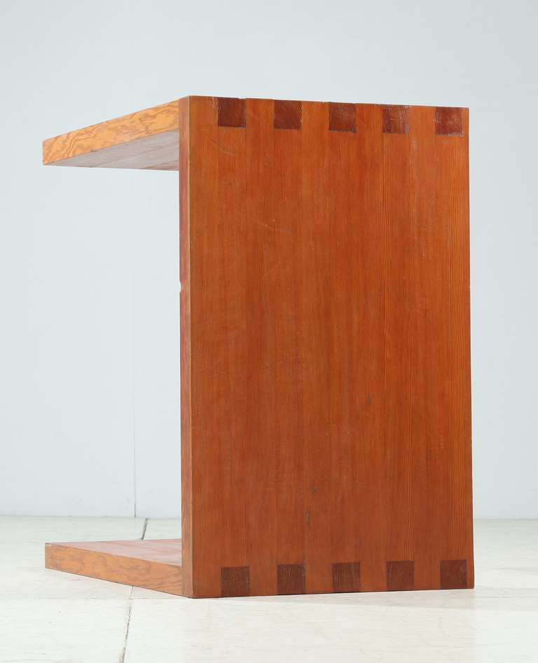 Minimal Console Table in Red Pine 2
