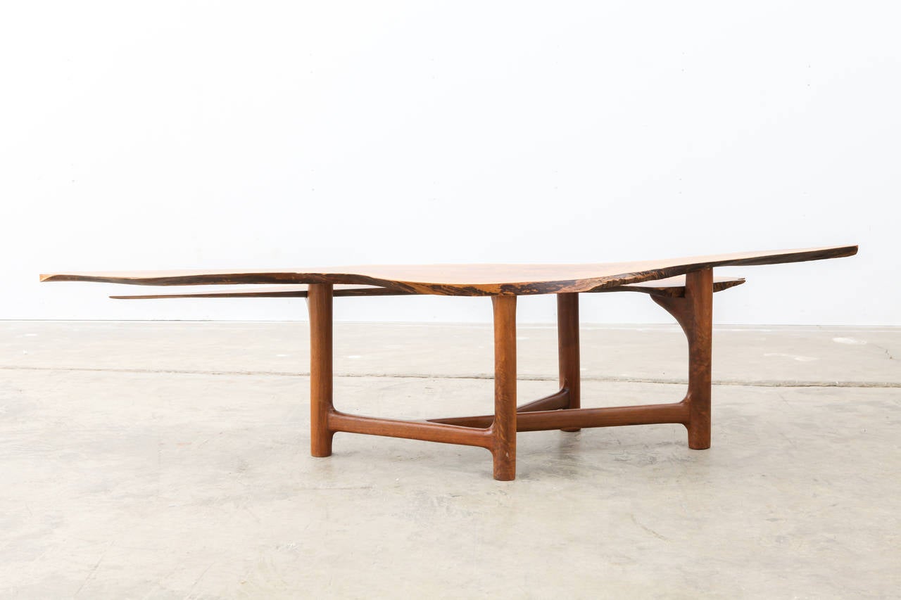 A small studio crafted sculptural 'wooden touch' coffee table in walnut by American woodworker Ejner Pagh. The table has two levels (35 and 40 cm high).
This piece was bought directly from Ejnar Pagh and is signed with the year of production (1973).
