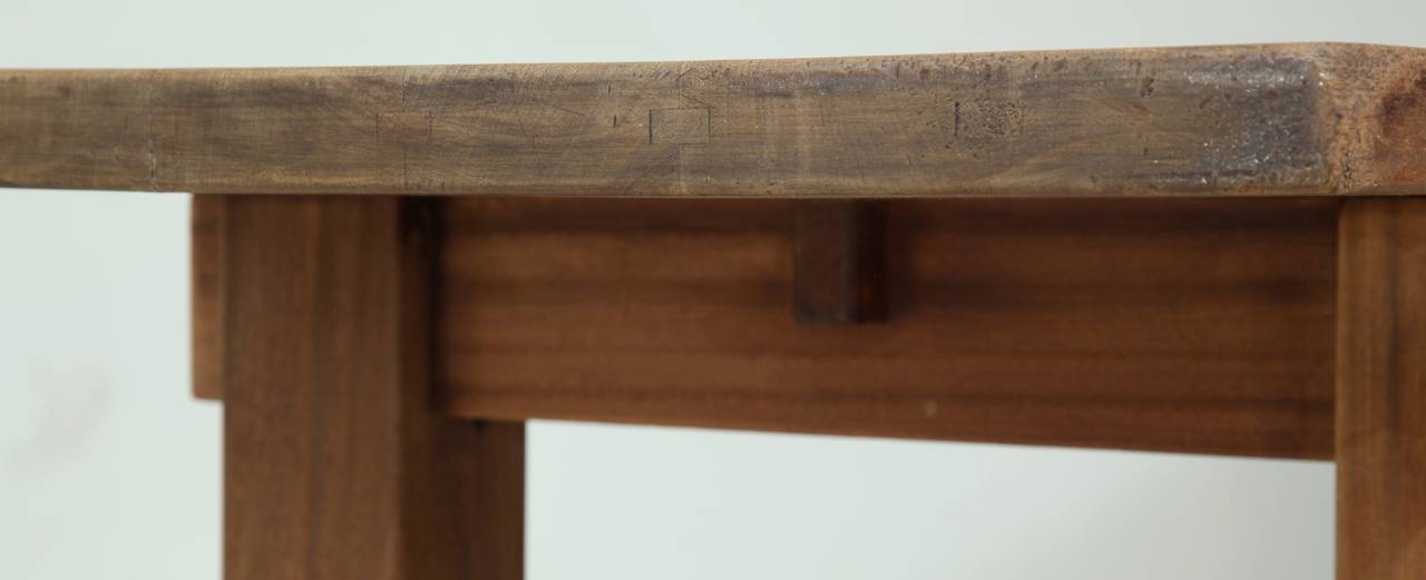 Charlotte Perriand Brazil-Tisch aus Teakholz, Frankreich, 1960er Jahre (Mitte des 20. Jahrhunderts) im Angebot