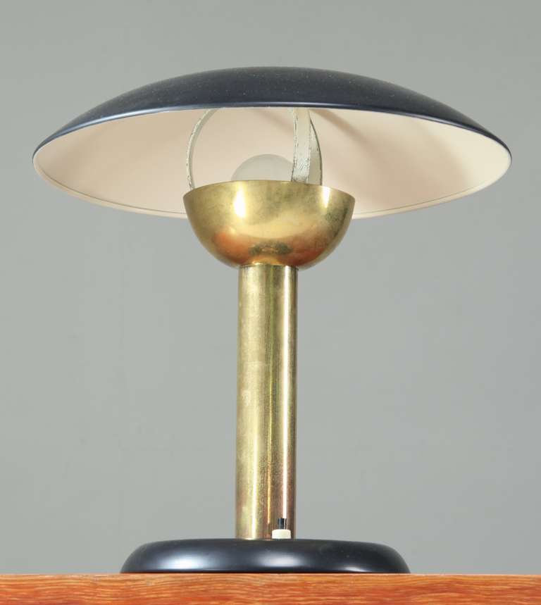 Italian Black Metal and Brass Table Lamp, Italy, 1950s For Sale 1
