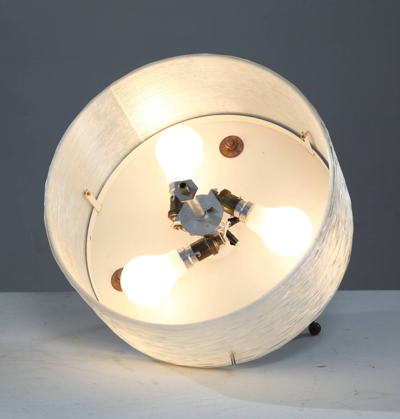 Round Perspex Table Lamp by Arlus, France, 1950s In Excellent Condition For Sale In Maastricht, NL