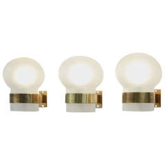 Fontana Arte Pair of Wall Sconces, Frosted Glass Shades with Brass, Italy, 1960s 6