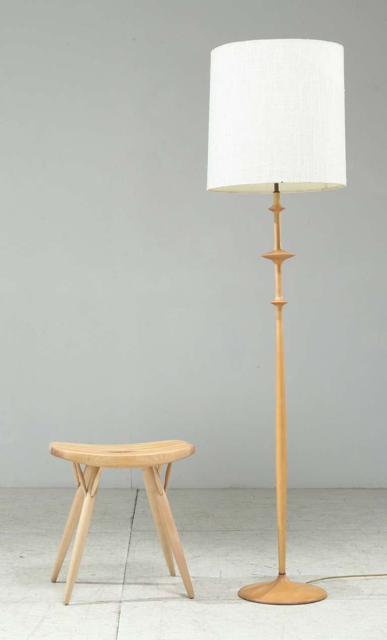 Hand Turned Wooden Arts and Crafts Floor Lamp, New York, 1950s For Sale