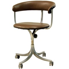 Height adjustable leather desk chair by Jorge Rasmussen