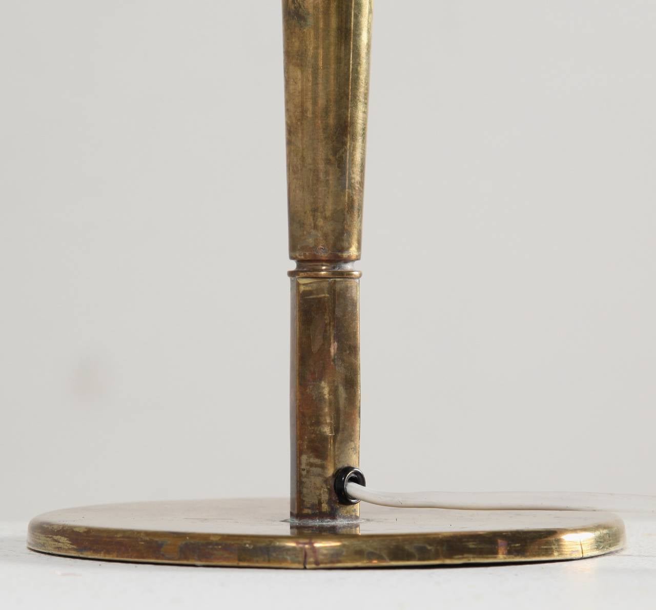 Finnish Paavo Tynell 5061 Taito Table Lamp, Brass and Opaline Glass, Finland, 1940s For Sale
