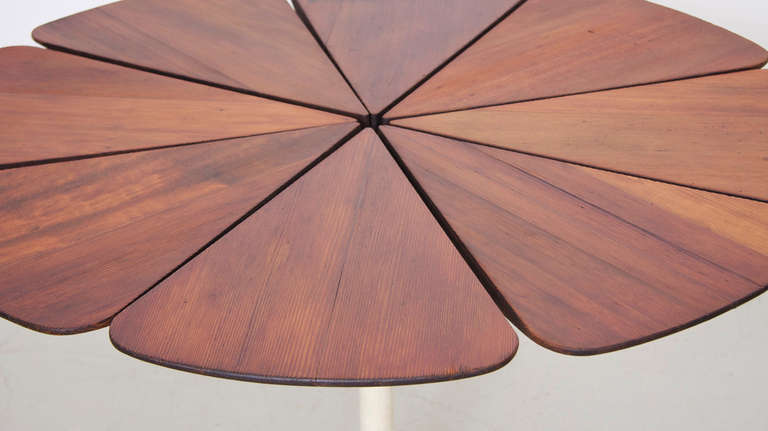 Mid-20th Century Petal Dining Table by Richard Schultz for Knoll For Sale