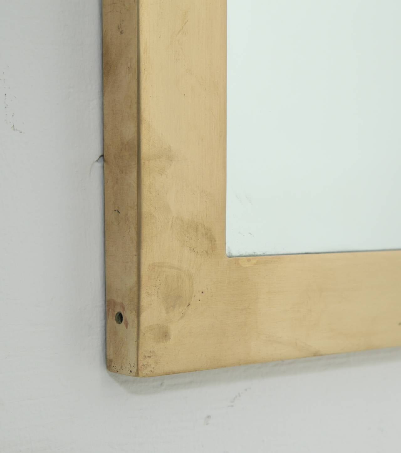 Rectangular Italian wall mirror with heavy brass frame, 1950s In Excellent Condition In Maastricht, NL
