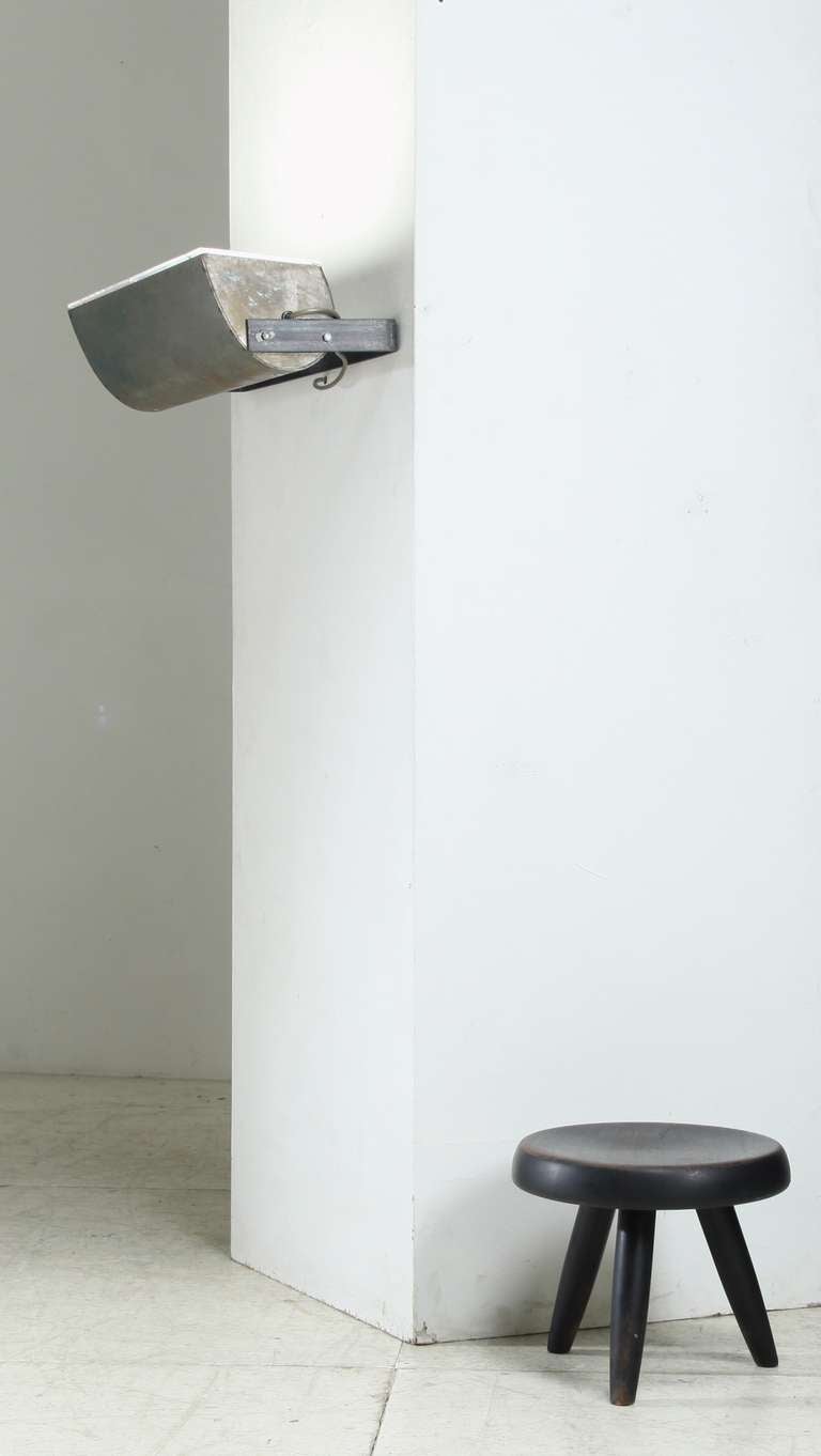 Minimalist Corbusier Wall Lamp from Unité d’Habitation in Firminy, France, 1960s For Sale