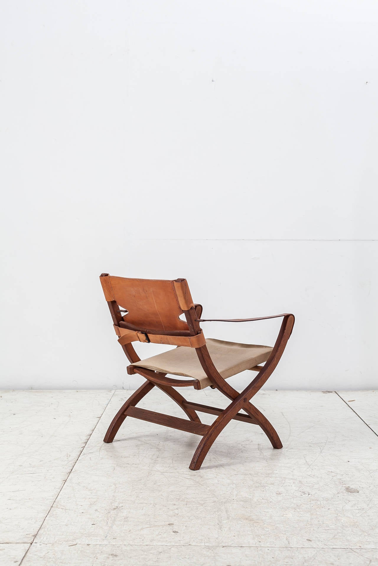 Mid-20th Century A rare Poul Hundevad safari chair, Denmark, 1950s For Sale