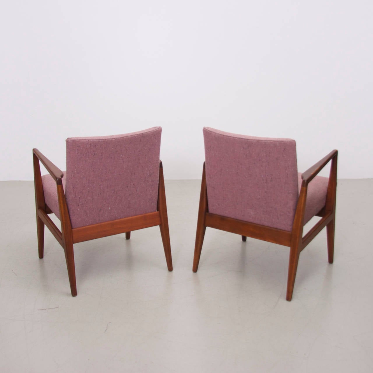 Mid-Century Modern Pair of Jens Risom Armchairs in original condition, USA, 1950s For Sale