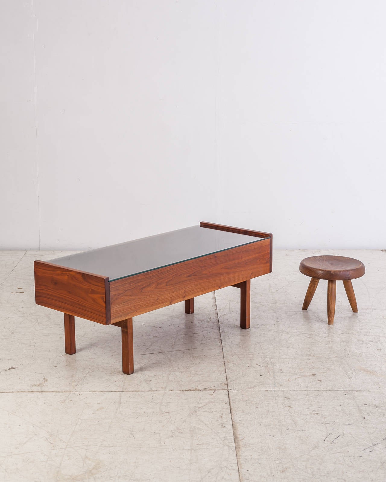 Arden Riddle Coffee Table with Glass Top For Sale at 1stDibs