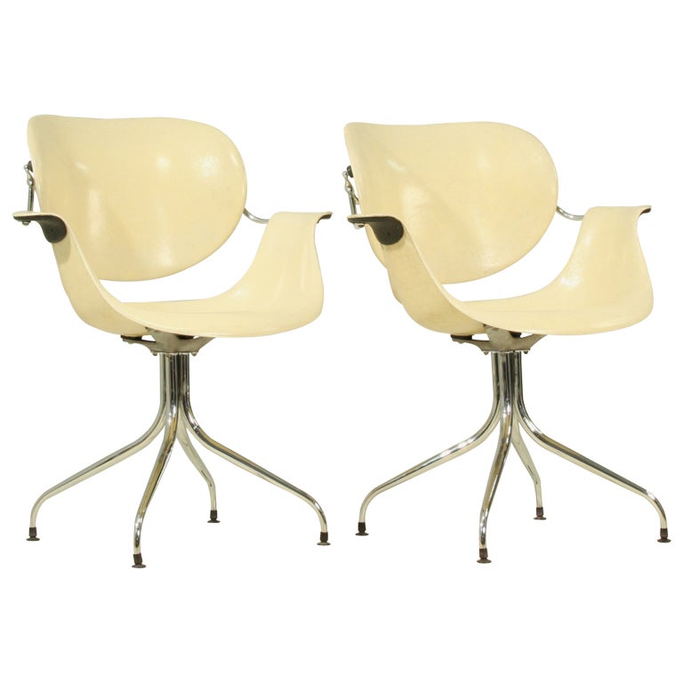 Rare pair of George Nelson MAA chairs For Sale