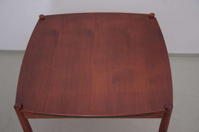 Gio Ponti Mahogany Wood Poker or Dining Table Made by Fratelli Reguitti In Excellent Condition For Sale In Maastricht, NL