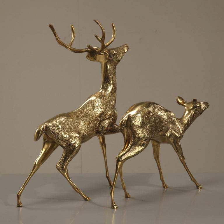 Large pair of deer in brass,  a real nice couple of 60s sculptural design.