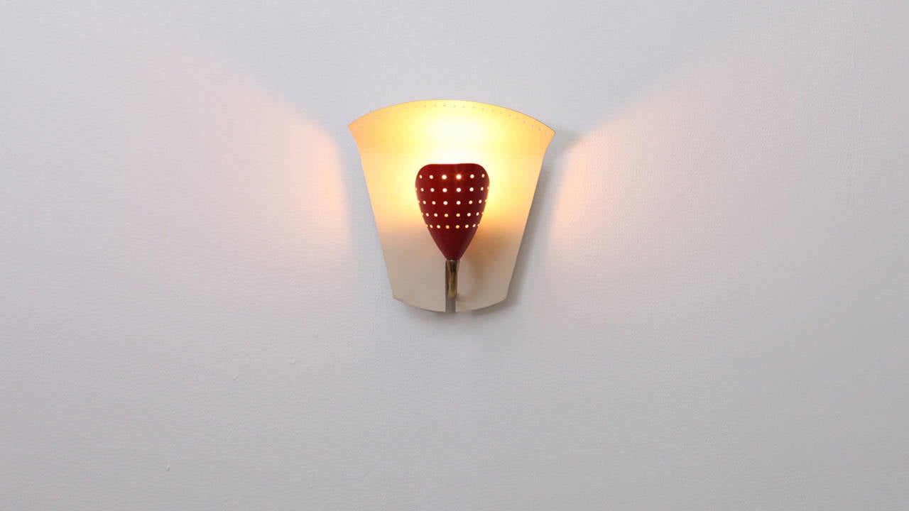 Mid-Century Modern French 1950s Wall Sconce Applique in Original Condition For Sale