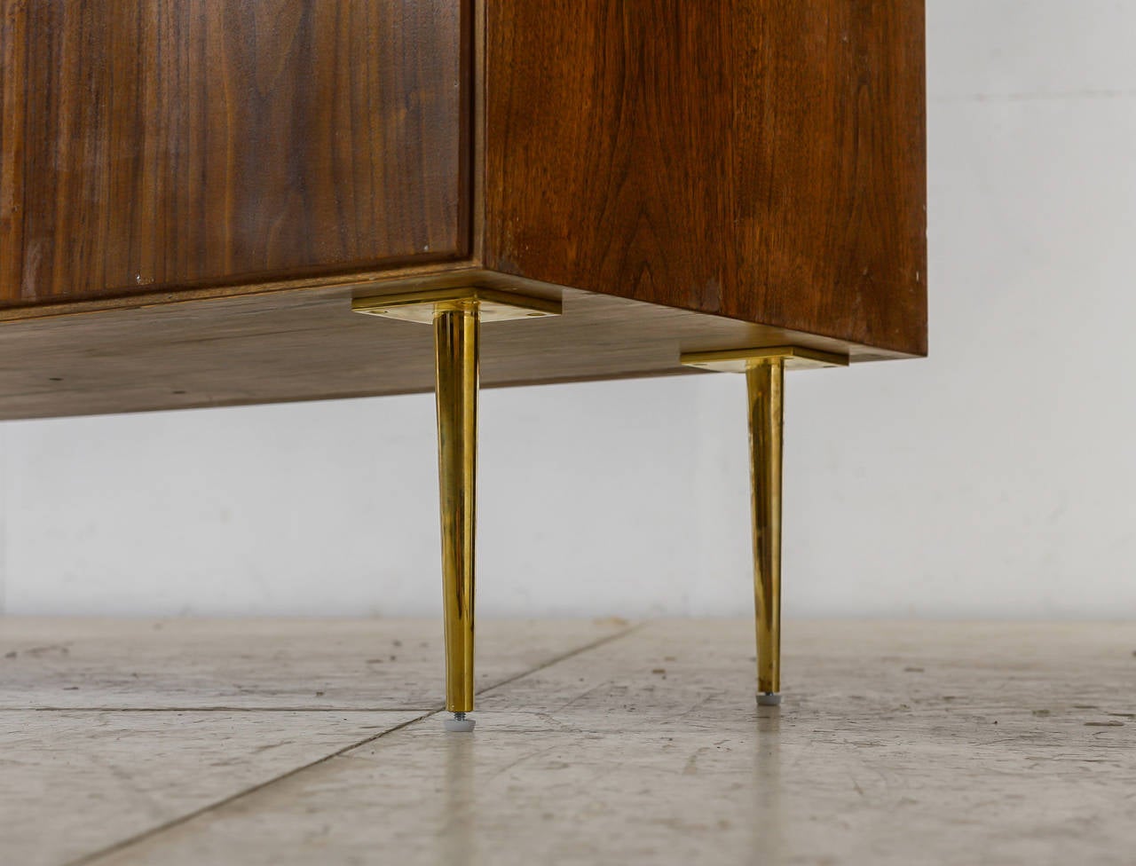 Edward Wormley Woven Credenza with Brass Legs and Details for Dunbar, 1950s For Sale 1