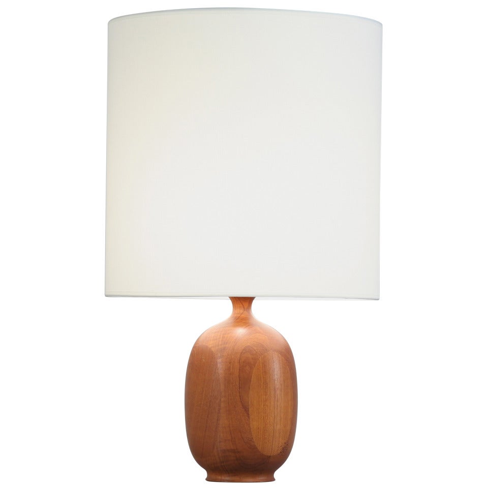 Danish Wooden Vase Shaped Base Table Lamp, 1960s For Sale