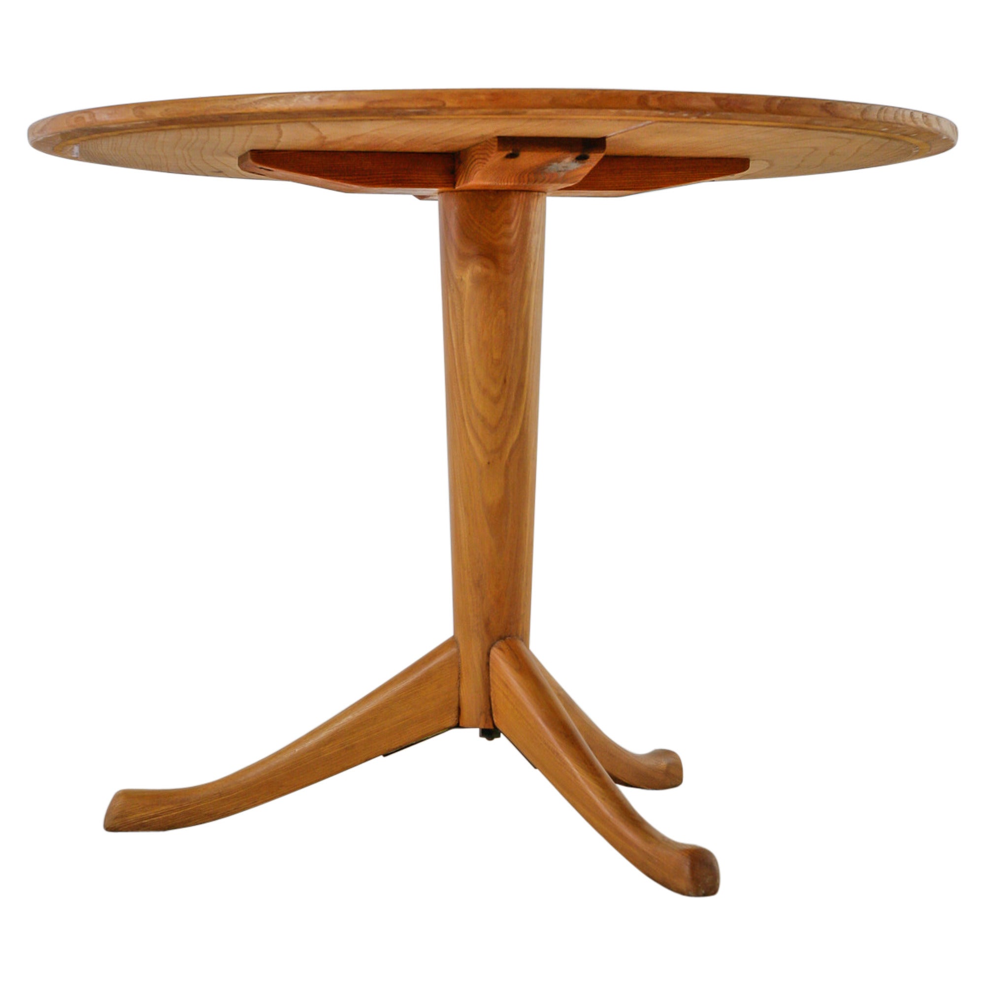 Axel Larsson Round Gueridon Table, Svenska Möbelfabriken, Bodafors, 1930s For Sale