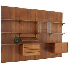 Wall covering Cadovius wall unit in teak