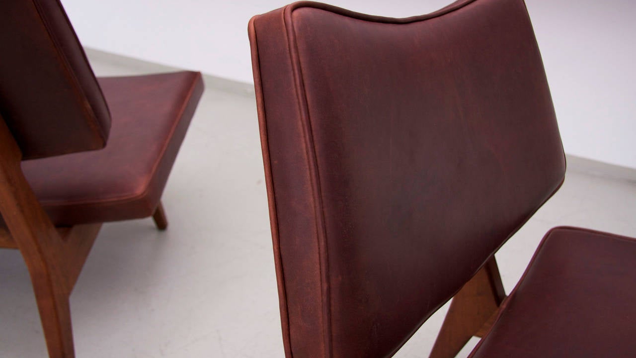 Rare Jens Risom Walnut Slipper Lounge Chairs in Leather 1