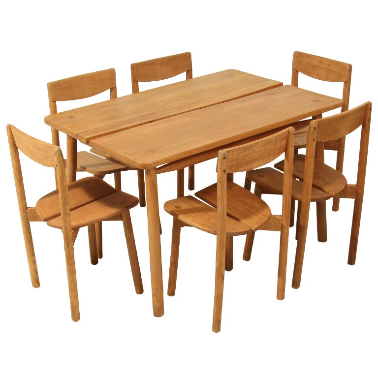 Pierre Gautier-Delaye dining suite with 6 chairs For Sale